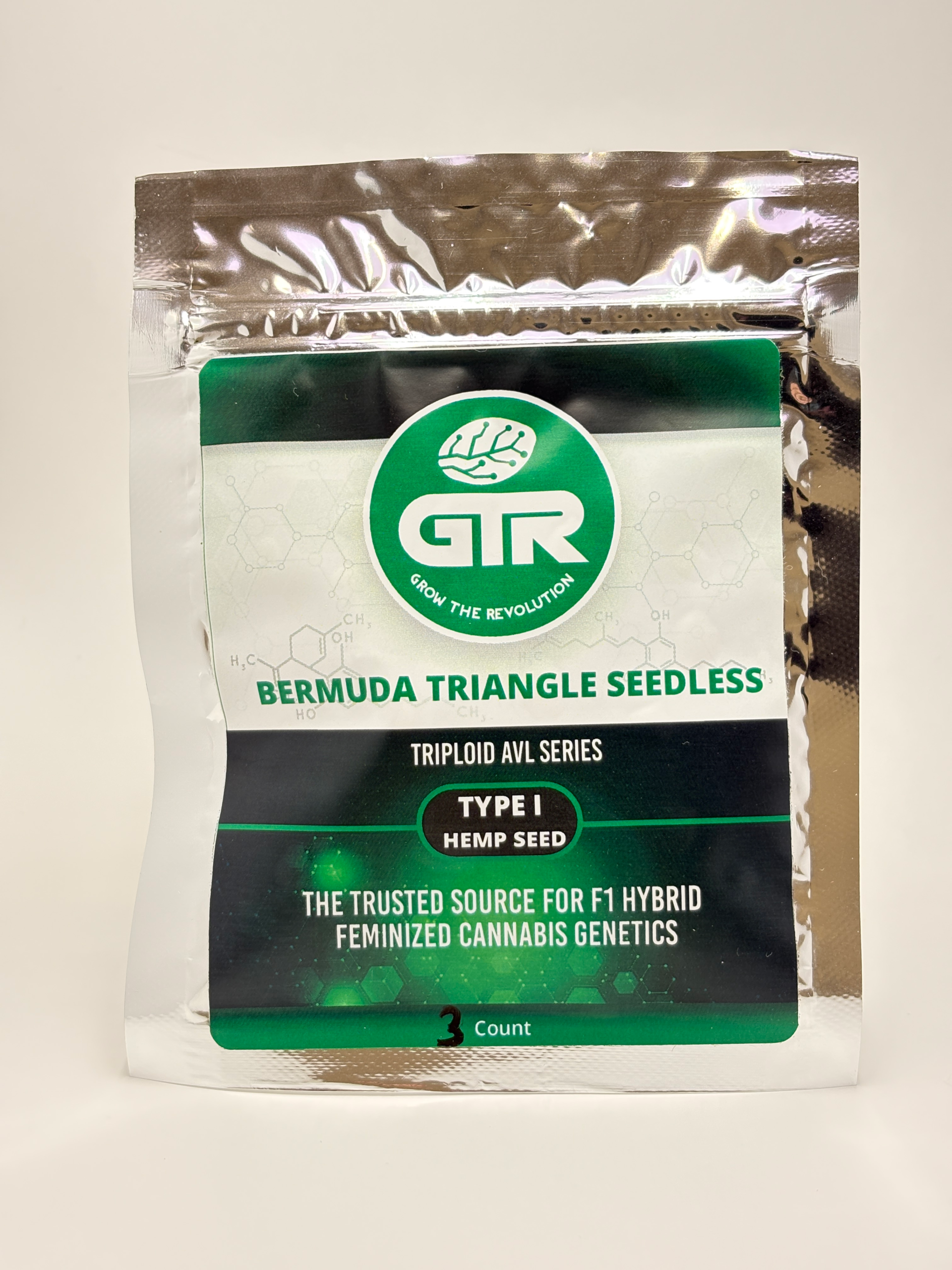 IMG_5277.webp Bermuda Triangle Seedless by GTR - Photoperiod - 3 fem seeds