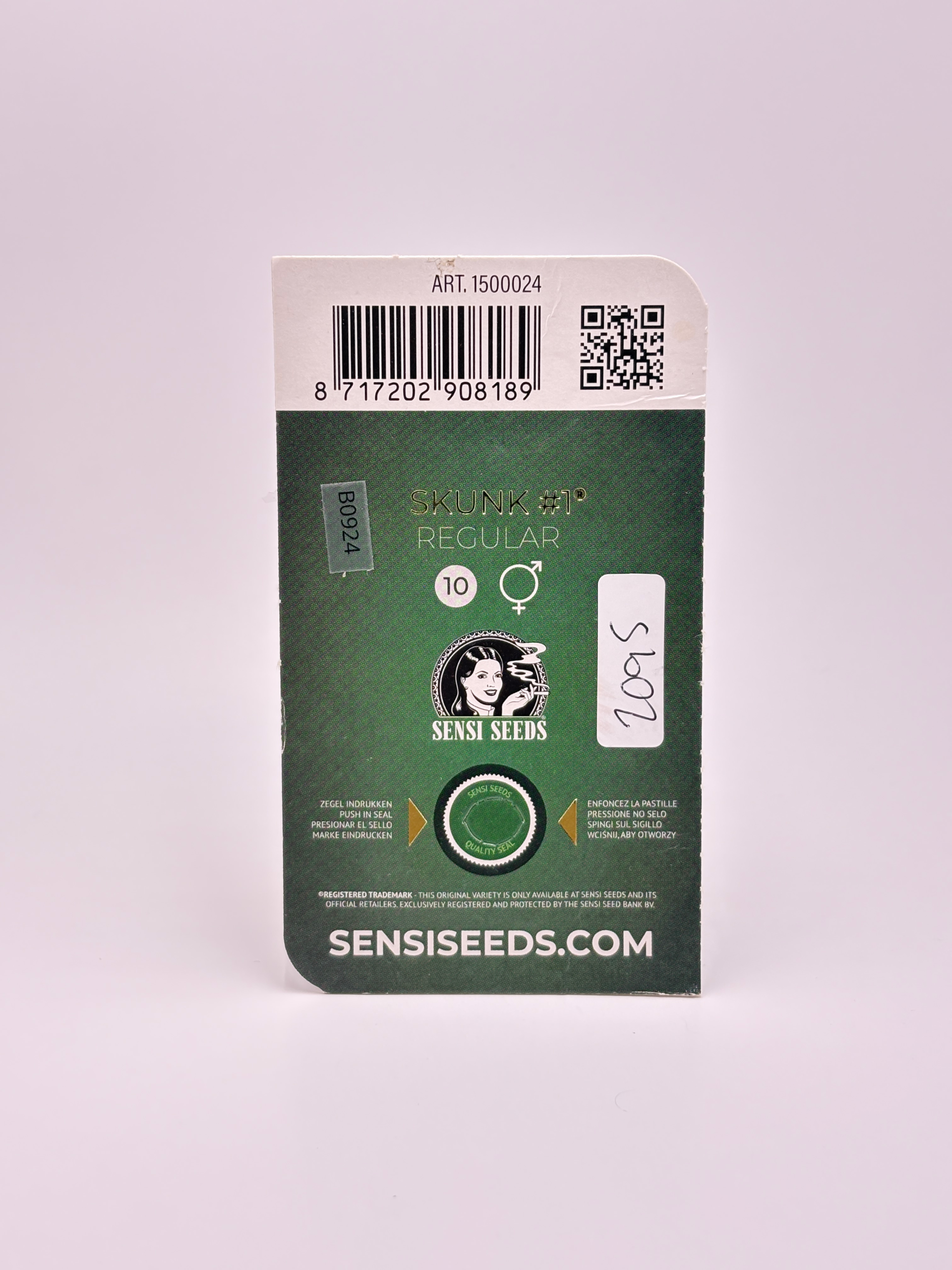 IMG_5347.webp Skunk #1 by Sensi Seeds - Photoperiod - 10 reg seeds