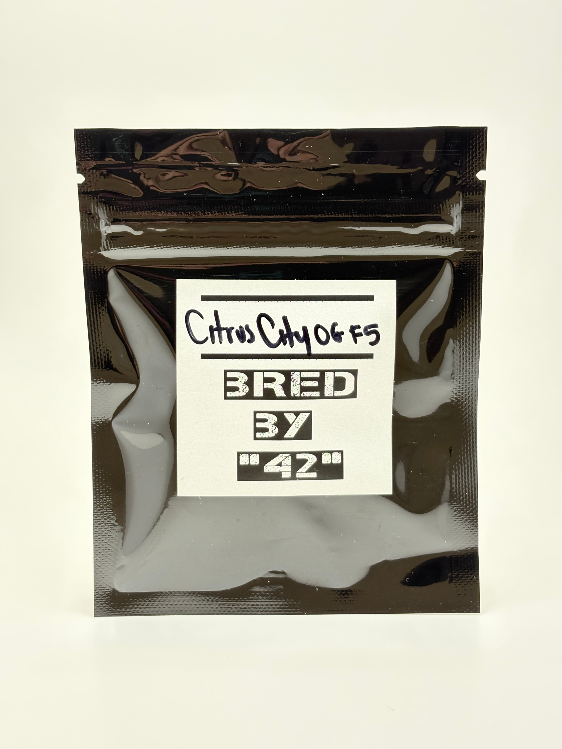 Citrus City OG by Bred By 42 - Photoperiod - 5 reg seeds